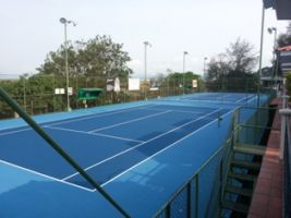 Hemos renovado con exito las canchas de tenis del Club Árabe de El Salvador